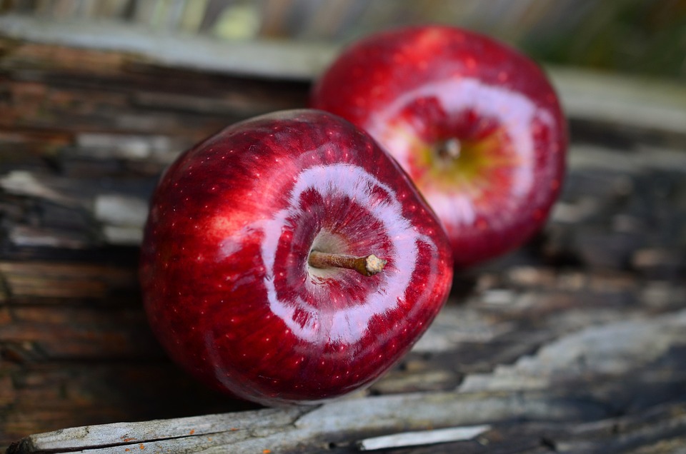  Red Delicious Apple
